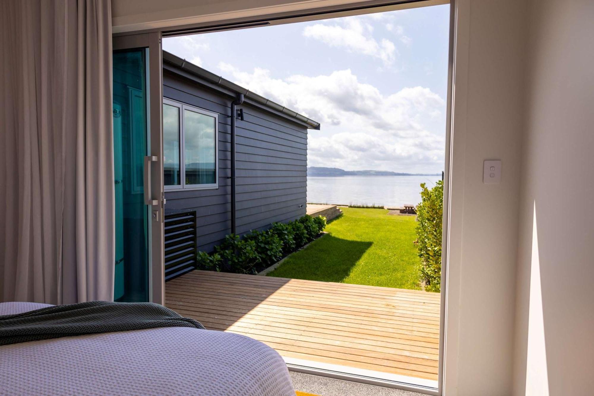 Jandals & Joy Lakefront Retreat Ροτόρυα Εξωτερικό φωτογραφία