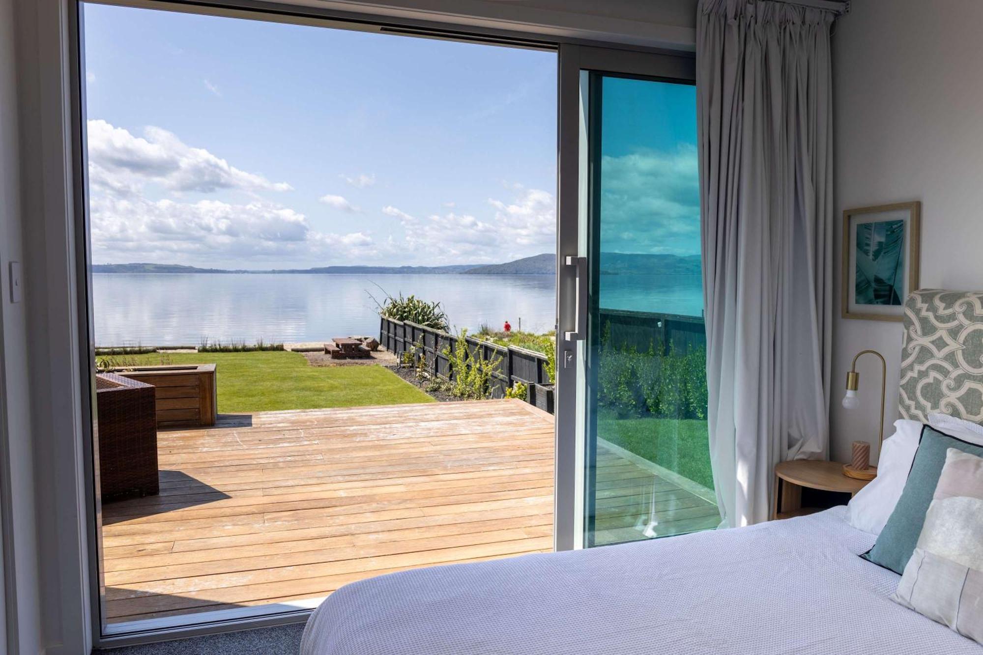 Jandals & Joy Lakefront Retreat Ροτόρυα Εξωτερικό φωτογραφία